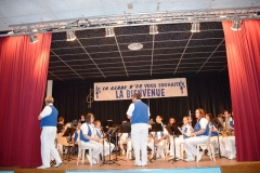 et-le-rideau-s-ouvre