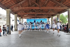 le-peyrat-le-spectacle-de-majorettes-sous-la-halle