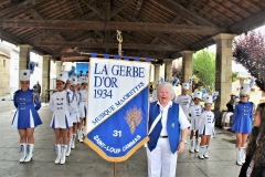 le-peyrat-pret-pour-la-parade-depuis-la-halle
